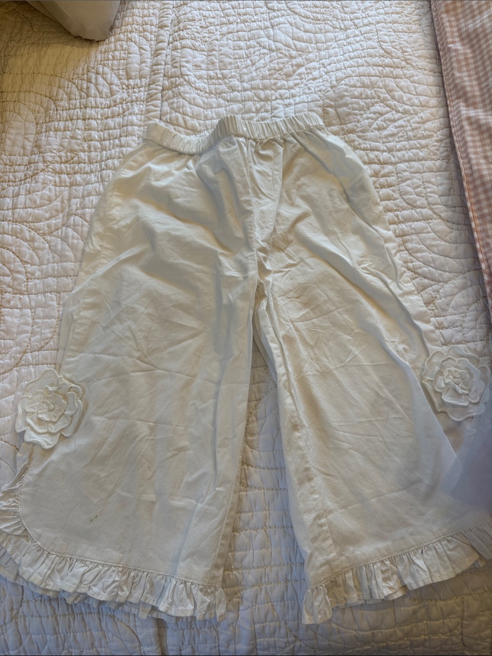 Zara White Floral Appliqué Ruffle Hem Kids Pants